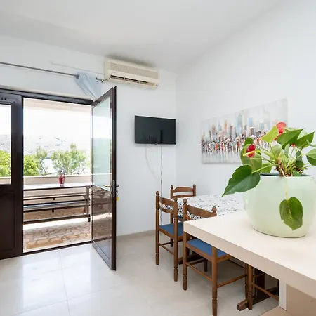 Apartman By The Sea Pag - 24467